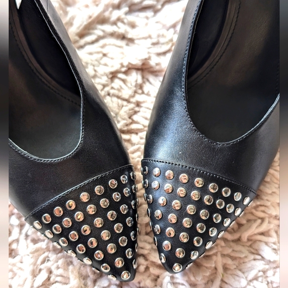 Michael Kors shoes, Size 8, Black color. - Picture 6 of 12